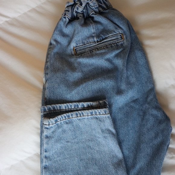 Zara Straight Leg Jeans - Picture 1 of 5